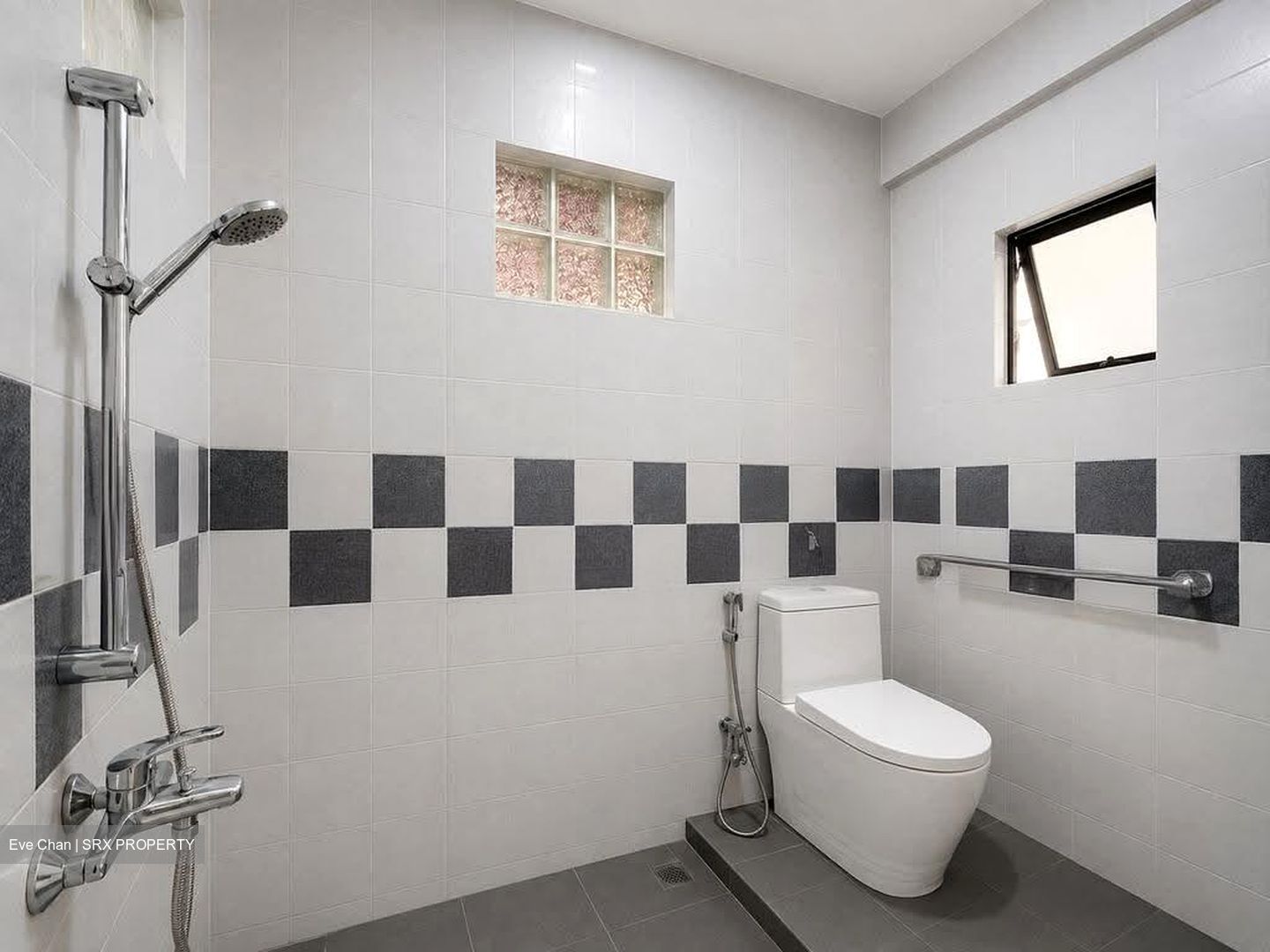 Sembawang Hills Estate (D20), Terrace #610218771